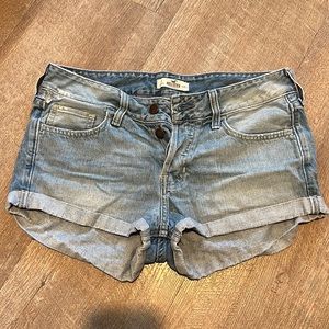 Medium wash, denim shorts - Hollister